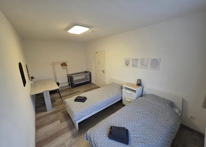 Homestay Doppelzimmer Fuer Bis Zu 4 Personen - 4 Og *